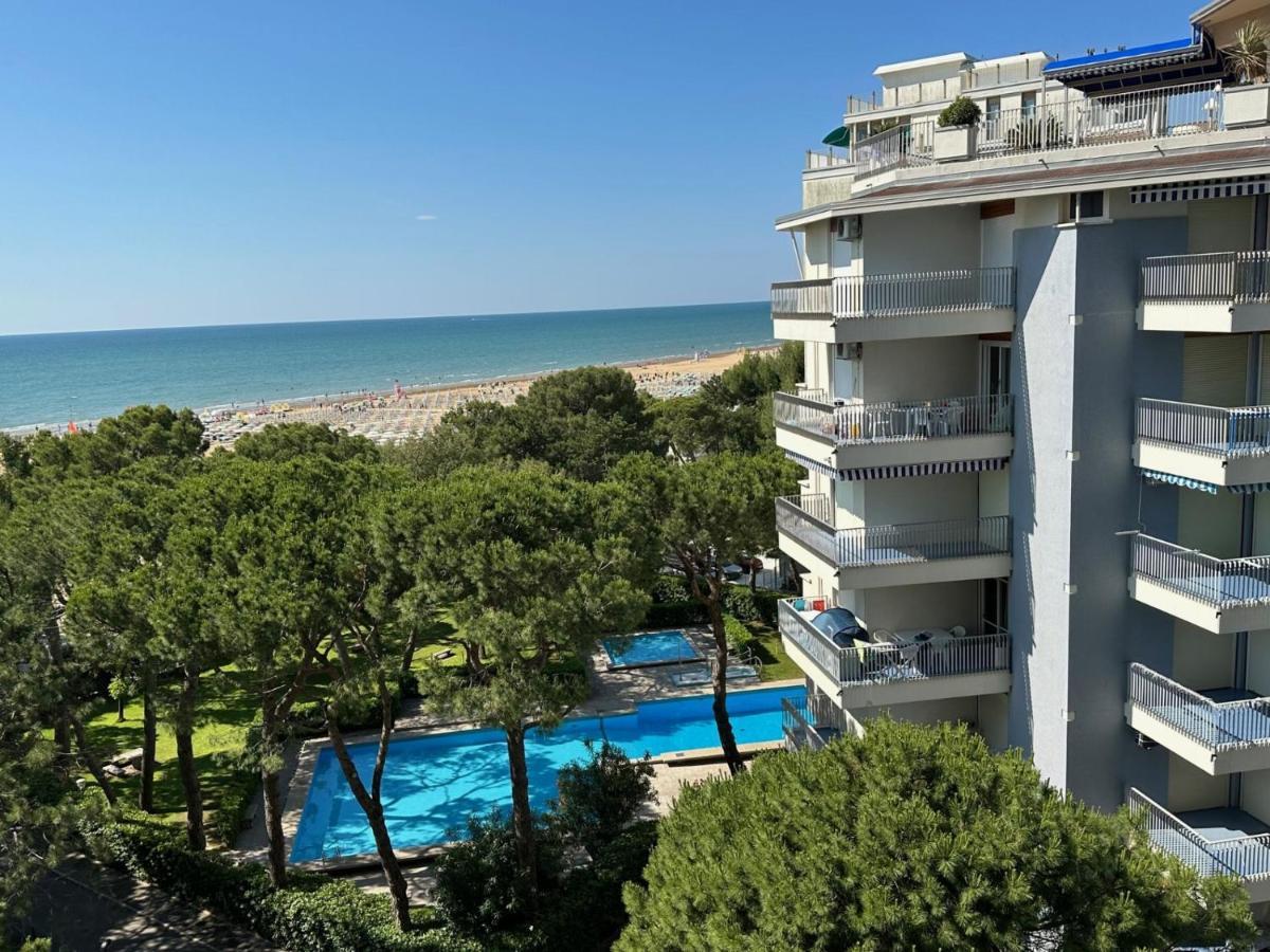 Ferienwohnung Residenza Marco Polo Lignano Sabbiadoro Exterior foto