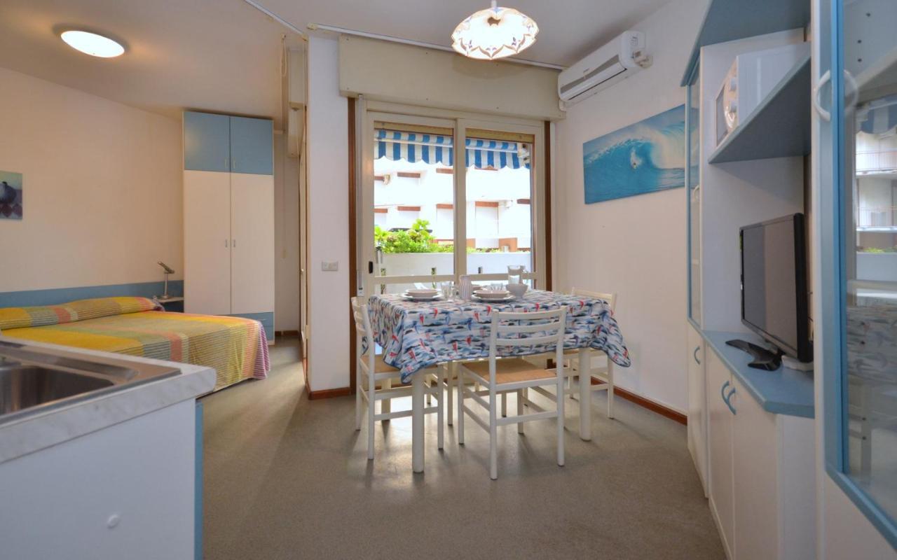 Ferienwohnung Residenza Marco Polo Lignano Sabbiadoro Exterior foto
